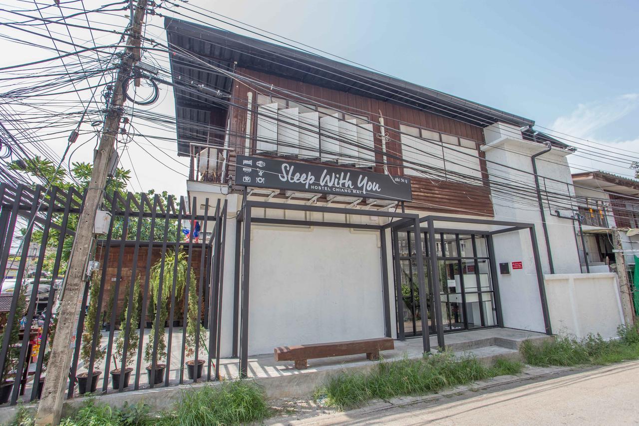 Sleep With You - Hatch Co-Living And Co-Working Space Chiang Mai Luaran gambar