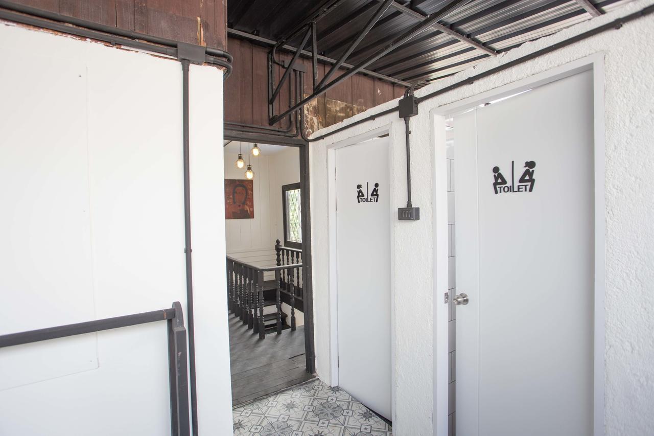 Sleep With You - Hatch Co-Living And Co-Working Space Chiang Mai Luaran gambar