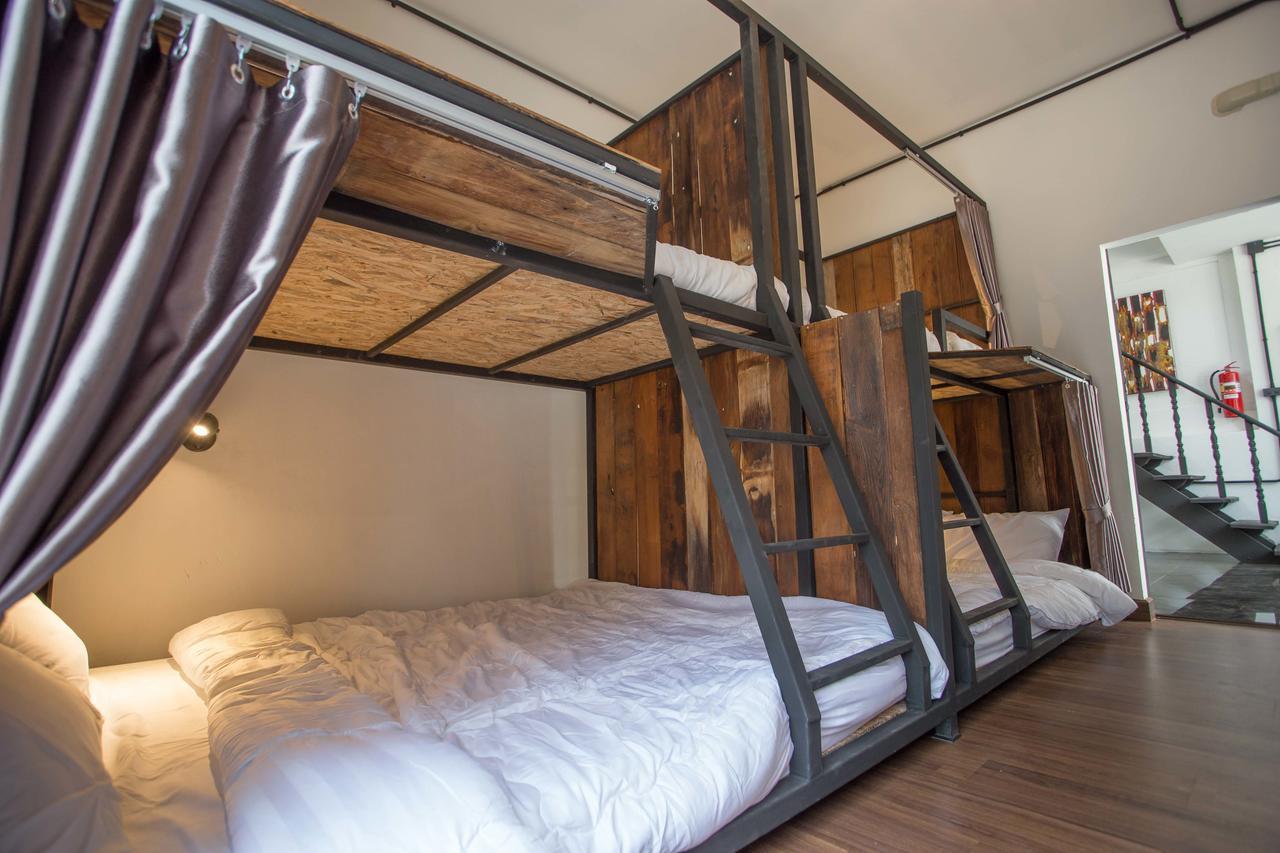 Sleep With You - Hatch Co-Living And Co-Working Space Chiang Mai Luaran gambar
